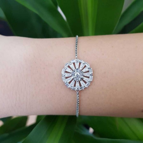 Baget Taşlı Asansör Zincirli Kadın Gümüş Bileklik - CNG Jewels