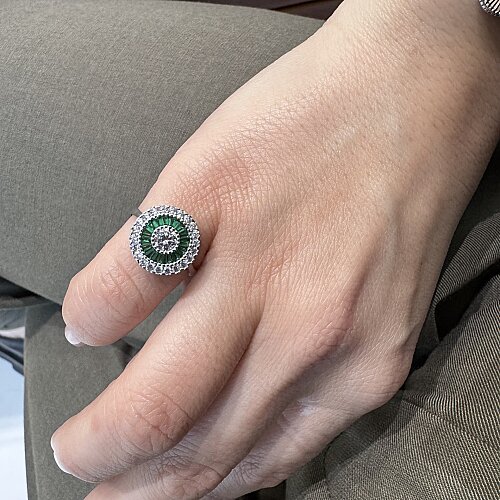 Calibre Emerald Women's Silver Ring - CNG Jewels (1)