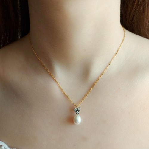 Elmas Tria Gerçek İnci Gold Kadın Gümüş Kolye - CNG Jewels