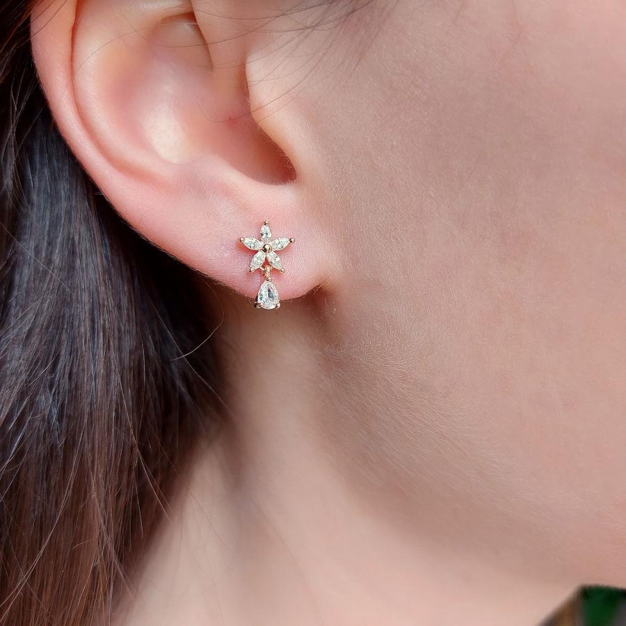 Flora Damla Tektaşlı Gümüş Kadın Küpe - CNG Jewels