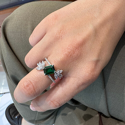 Lidia Yeşil Baget Taşlı Kadın Gümüş Yüzük - CNG Jewels (1)